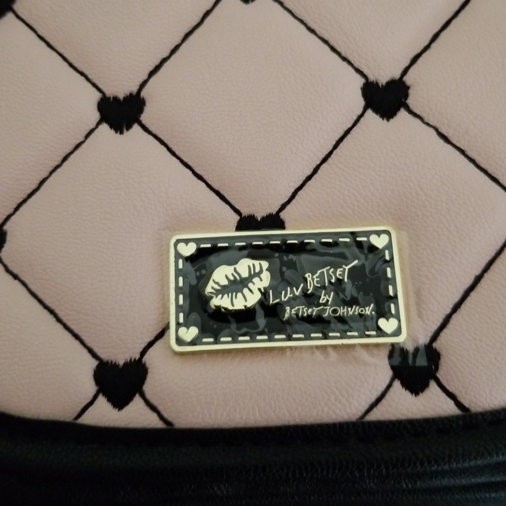 Luv Betsey by Betsey Johnson Saddle Bag💖 - Picture 7 of 15